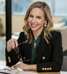 Lindsey Bell