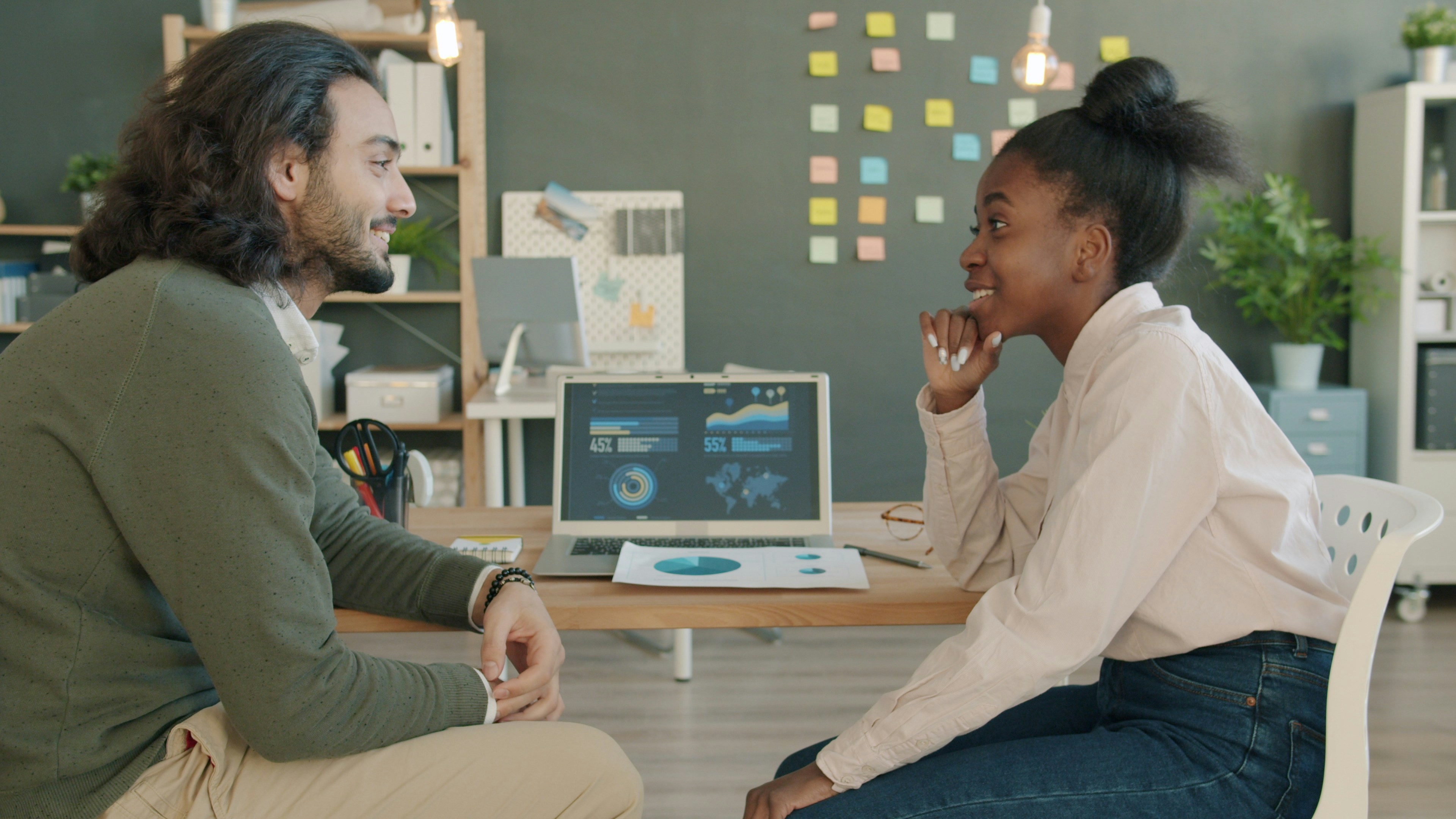 AI Can Write Your Performance Feedback. It Can’t Have the Conversation for You.