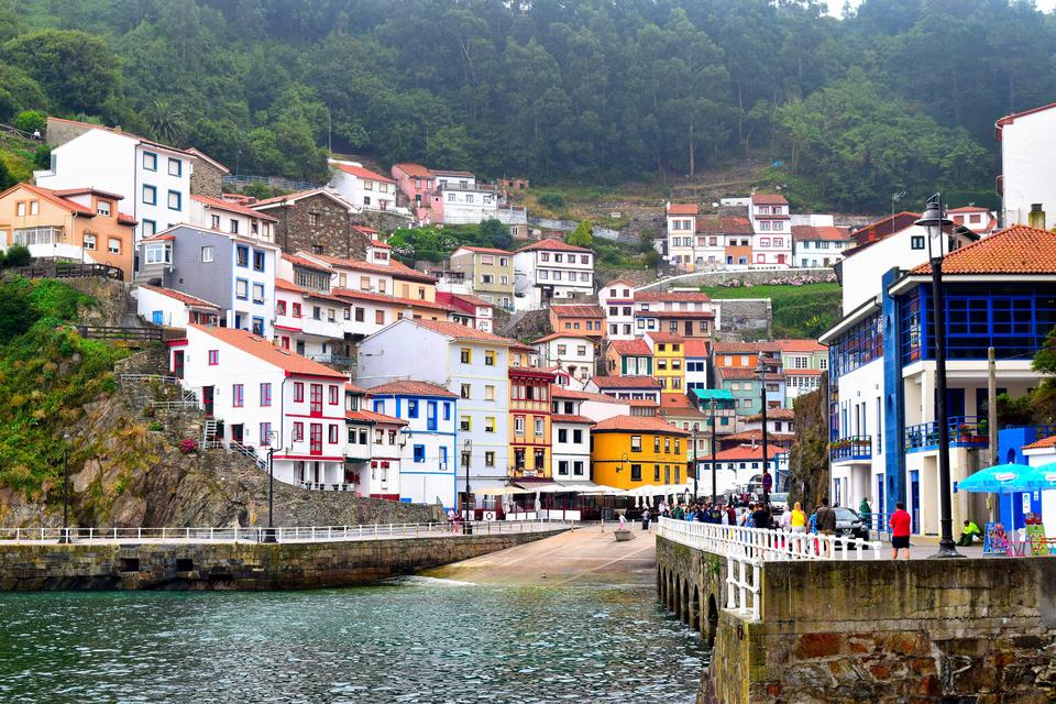 Why the 4% Rule Fails American Retirees in Spain (And What to Do Instead)